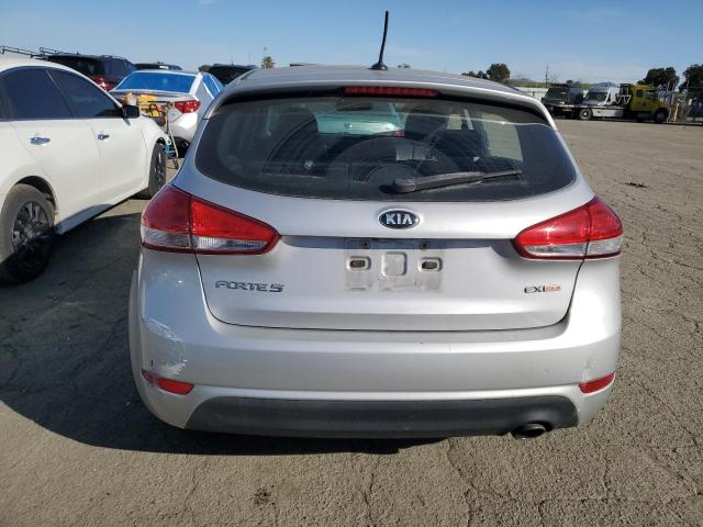 Photo 6 from auction – 2016 KIA FORTE EX with VIN KNAFX5A89G5548418
