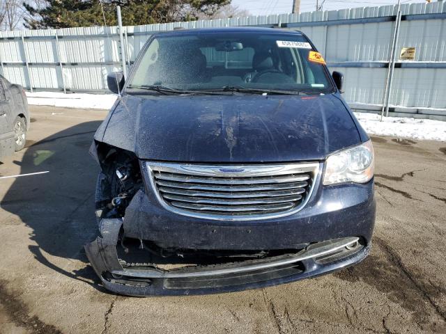 Photo 5 from auction – 2013 CHRYSLER TOWN & COU with VIN 2C4RC1BG2DR713489