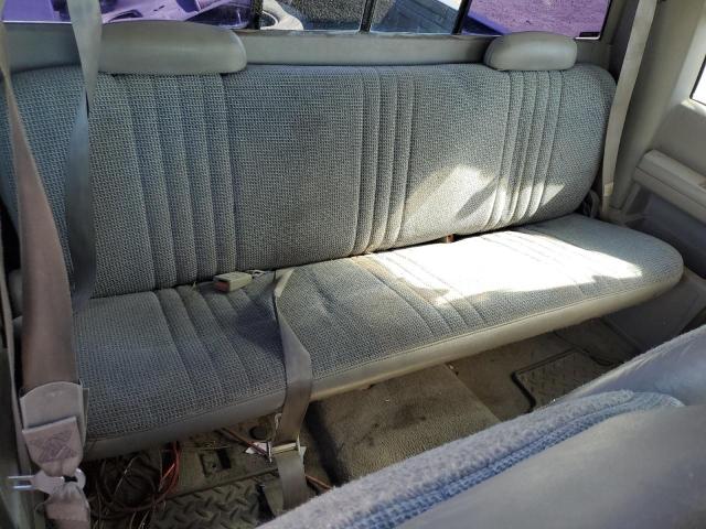 Photo 10 from auction – 1996 CHEVROLET GMT-400 C1 with VIN 2GCEC19M4T1100250