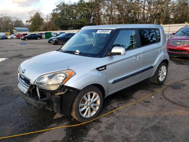 KIA SOUL 2013 with VIN KNDJT2A53D7639312 - Photo from auction