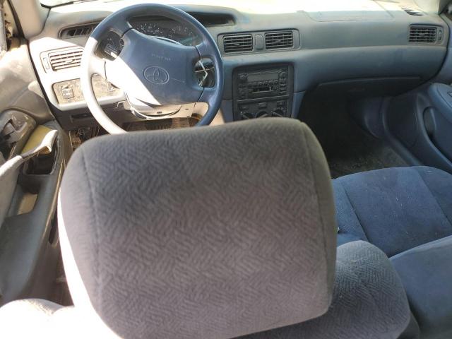 Photo 8 from auction – 2000 TOYOTA CAMRY CE with VIN 4T1BG22K6YU714021