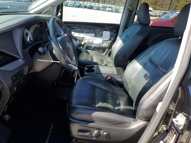 Photo 7 from auction – 2018 TOYOTA SIENNA SE with VIN 5TDXZ3DC8JS961499