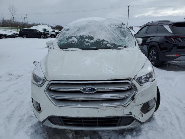 صورة رقم 5 من المزاد - 2017 FORD ESCAPE SE مع VIN 1FMCU0GD0HUB19693
