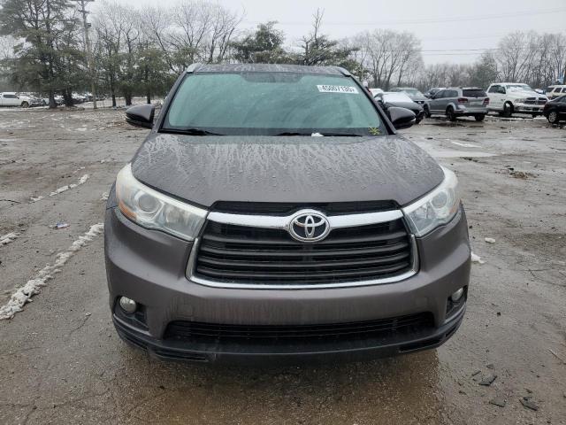 Photo 5 from auction – 2015 TOYOTA HIGHLANDER with VIN 5TDJKRFH8FS202221