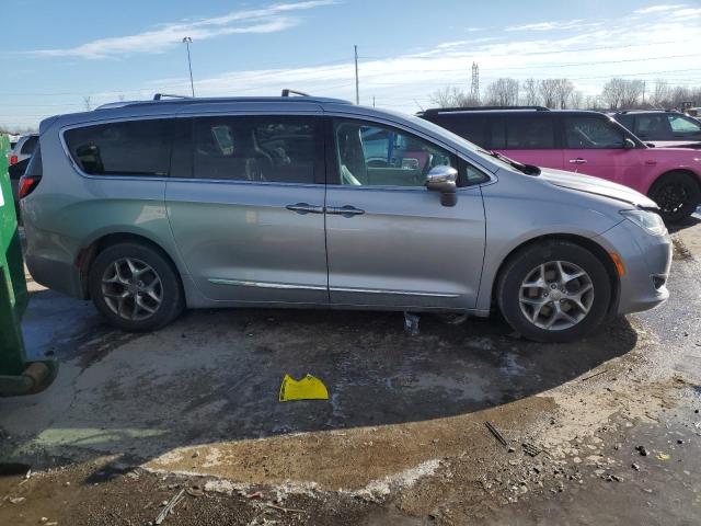 Photo 3 from auction – 2018 CHRYSLER PACIFICA L with VIN 2C4RC1GG4JR233152