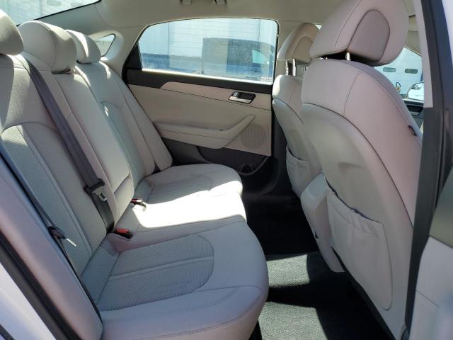 Photo 10 from auction – 2016 HYUNDAI SONATA SE with VIN 5NPE24AF6GH305316