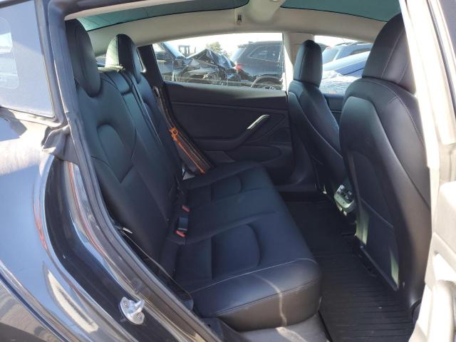 Photo 10 from auction – 2018 TESLA MODEL 3 with VIN 5YJ3E1EB1JF087277