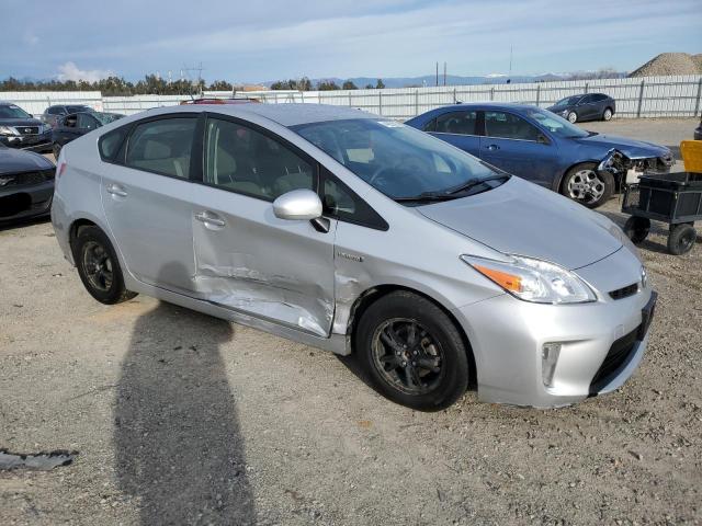 Photo 4 from auction – 2015 TOYOTA PRIUS with VIN JTDKN3DU8F1943247