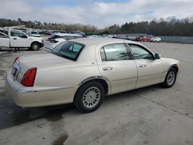 Photo 3 from auction – 2000 LINCOLN TOWN CAR C with VIN 1LNHM83W5YY770385