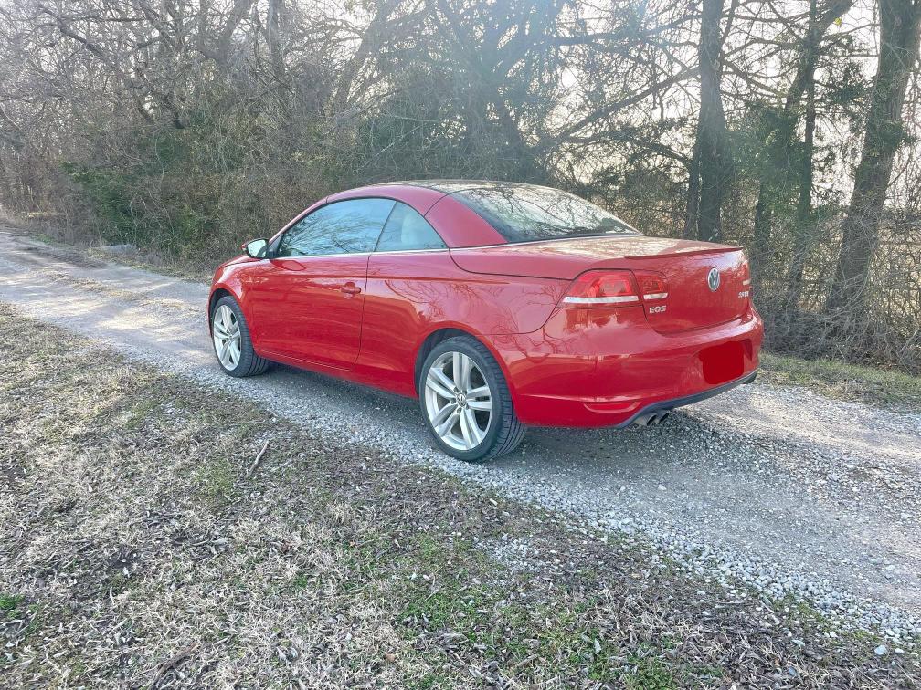 Photo 3 from auction – 2014 VOLKSWAGEN EOS LUX with VIN WVWFW8AH3EV001617