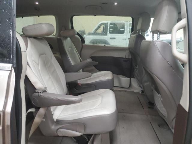 Photo 11 from auction – 2017 CHRYSLER PACIFICA T with VIN 2C4RC1BG8HR758944