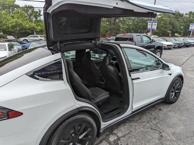 Photo 6 from auction – 2022 TESLA MODEL X with VIN 7SAXCBE54NF332721