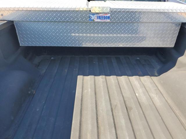 Photo 10 from auction – 2005 FORD F150 with VIN 1FTRF12525KC15573