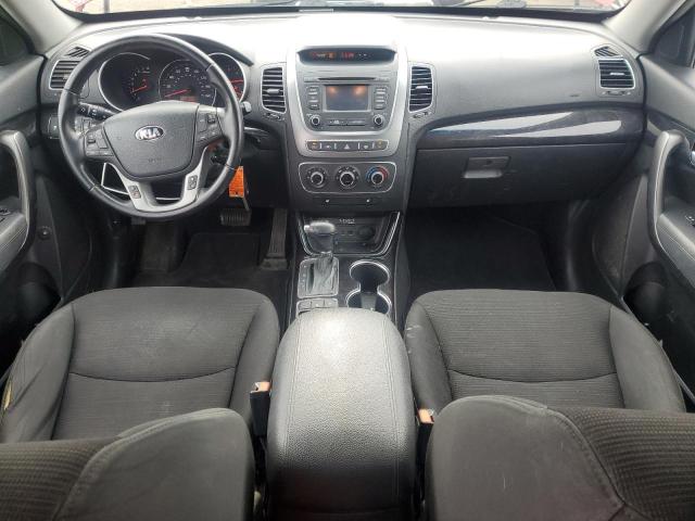 Photo 8 from auction – 2015 KIA SORENTO LX with VIN 5XYKTDA66FG617528