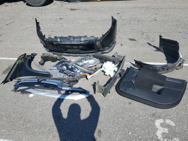 Photo 13 from auction – 2017 MITSUBISHI OUTLANDER with VIN JA4AD2A38HZ065189