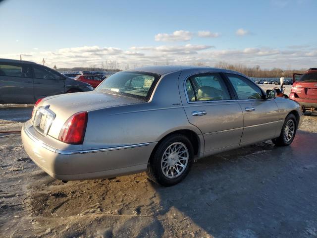 Photo 3 from auction – 2002 LINCOLN TOWN CAR S with VIN 1LNHM82W82Y654087