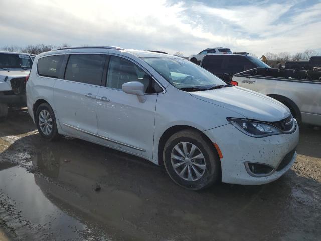 Снимка 4 от търг – 2019 CHRYSLER PACIFICA T с VIN 2C4RC1BG1KR625157