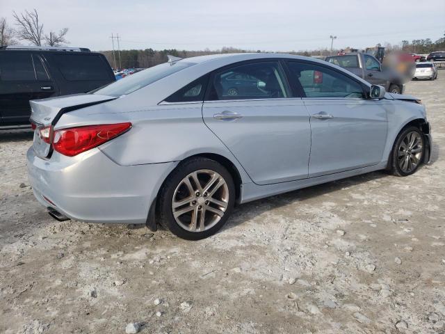 Photo 3 from auction – 2012 HYUNDAI SONATA SE with VIN 5NPEC4AB7CH444634