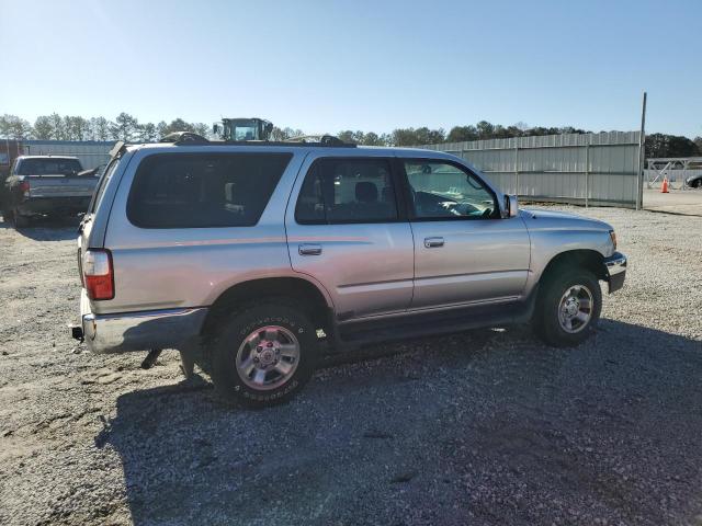 Photo 3 from auction – 2002 TOYOTA 4RUNNER SR with VIN JT3GN86R020247661
