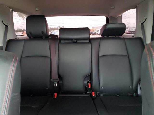 Photo 10 from auction – 2020 TOYOTA 4RUNNER SR with VIN JTEBU5JR5L5755767