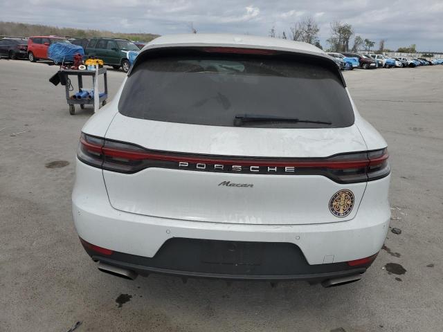 Photo 6 from auction – 2019 PORSCHE MACAN with VIN WP1AA2A51KLB05881