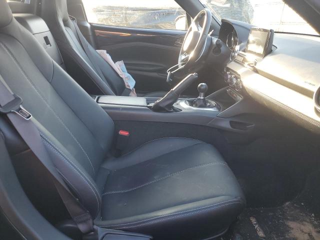Photo 7 from auction – 2021 MAZDA MX-5 MIATA with VIN JM1NDAM70M0458182