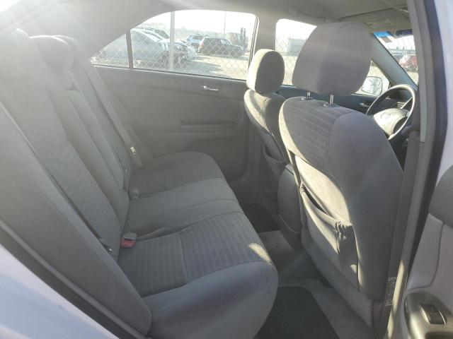 Photo 10 from auction – 2005 TOYOTA CAMRY LE with VIN 4T1BE32K05U015958