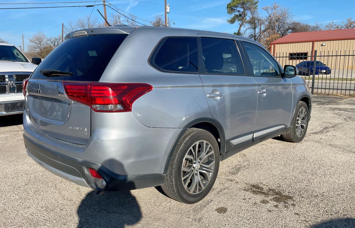 Photo 4 from auction – 2016 MITSUBISHI OUTLANDER with VIN JA4AD3A35GZ016262