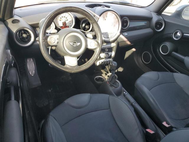 Photo 8 from auction – 2010 MINI COOPER S with VIN WMWMS3C58ATY08775