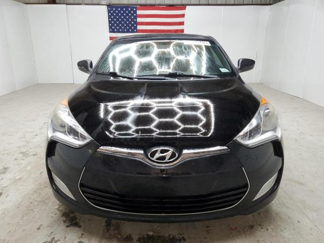 Photo 5 from auction – 2017 HYUNDAI VELOSTER with VIN KMHTC6AD3HU324505