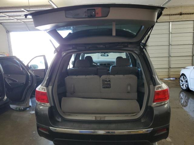Photo 6 from auction – 2012 TOYOTA HIGHLANDER with VIN 5TDBK3EH2CS111718