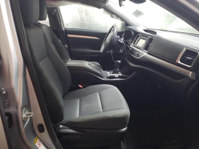 Photo 7 from auction – 2019 TOYOTA HIGHLANDER with VIN 5TDBZRFH1KS703252