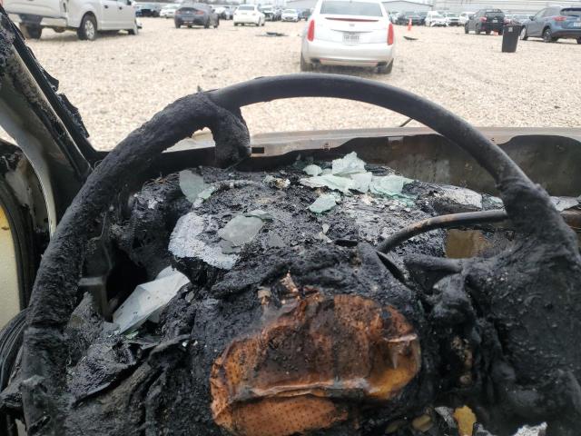 Photo 9 from auction – 2001 FORD F150 with VIN 1FTRX07W11KE88569
