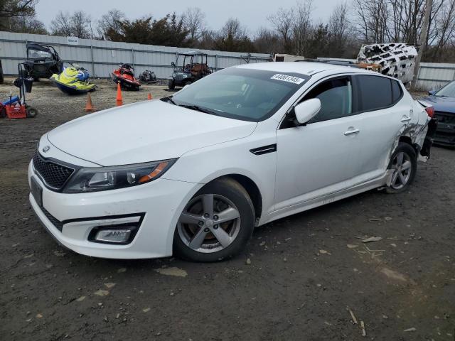 KIA OPTIMA LX 2015 with VIN 5XXGM4A70FG370183 - Photo from auction