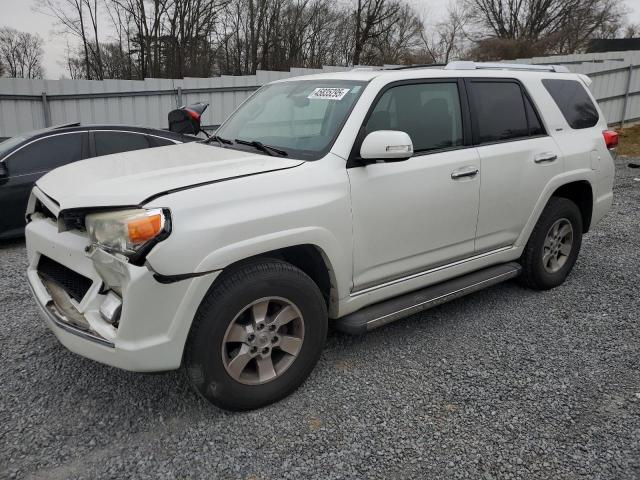 TOYOTA 4RUNNER SR 2011 with VIN JTEBU5JR8B5073237 - Photo from auction