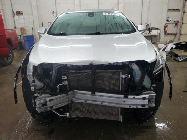 Photo 5 from auction – 2018 CADILLAC XT5 with VIN 1GYKNARS5JZ231469