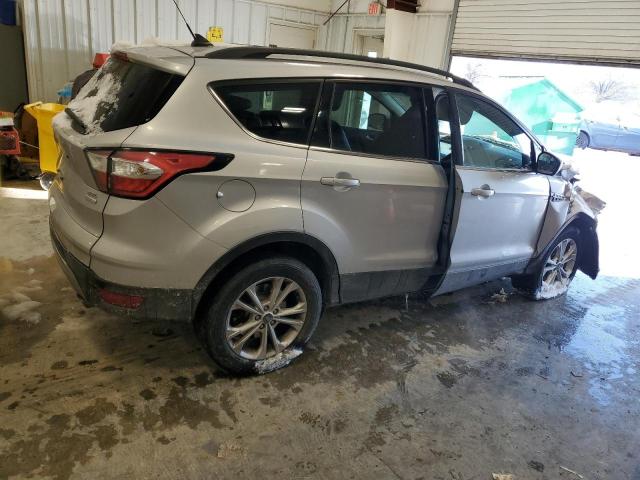 Photo 3 from auction – 2018 FORD ESCAPE SEL with VIN 1FMCU0HD0JUB59115