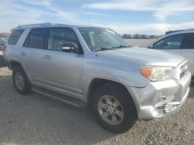 Photo 4 from auction – 2011 TOYOTA 4RUNNER SR with VIN JTEBU5JR2B5051217