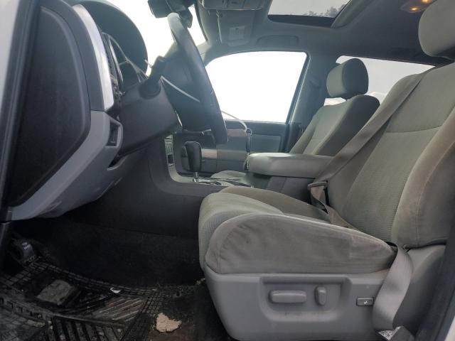 Photo 7 from auction – 2018 TOYOTA SEQUOIA SR with VIN 5TDBY5G10JS159791