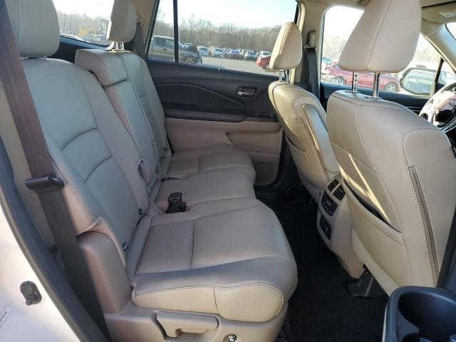Photo 11 from auction – 2016 HONDA PILOT TOUR with VIN 5FNYF6H97GB125984