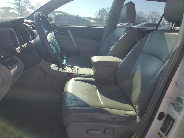Photo 7 from auction – 2013 TOYOTA HIGHLANDER with VIN 5TDZK3EH2DS102436