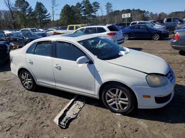 Photo 4 from auction – 2007 VOLKSWAGEN JETTA WOLF with VIN 3VWEG71K47M181134