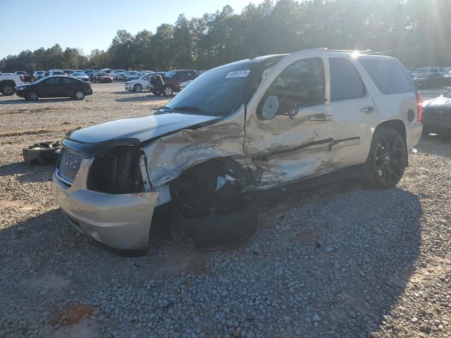 GMC YUKON SLT 2012 with VIN 1GKS1CE03CR264785 - Photo from auction