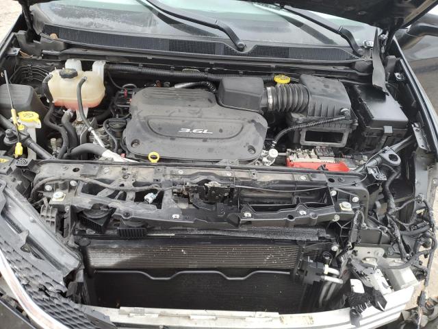 Photo 12 from auction – 2017 CHRYSLER PACIFICA L with VIN 2C4RC1GG5HR564882