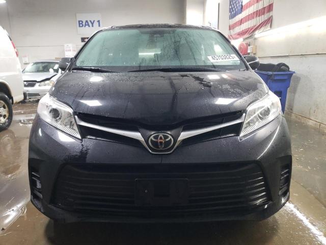 Photo 5 from auction – 2018 TOYOTA SIENNA LE with VIN 5TDKZ3DC7JS917150