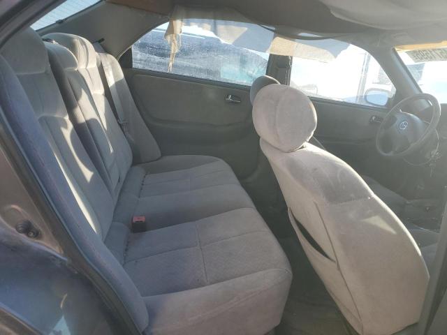 Photo 10 from auction – 2000 MAZDA 626 ES with VIN 1YVGF22D5Y5120152