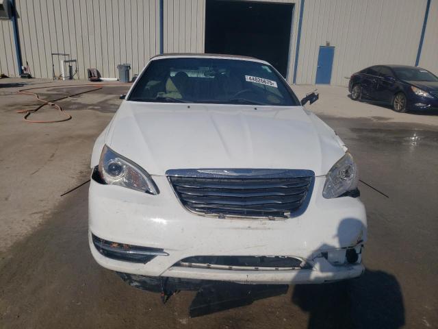 Photo 5 from auction – 2011 CHRYSLER 200 TOURIN with VIN 1C3BC2EB2BN554687