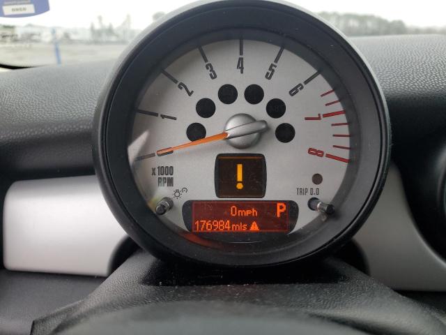 Photo 9 from auction – 2011 MINI COOPER with VIN WMWSU3C51BT097861