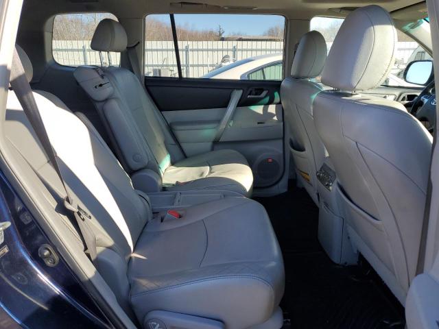 Photo 11 from auction – 2012 TOYOTA HIGHLANDER with VIN 5TDBK3EH1CS131877