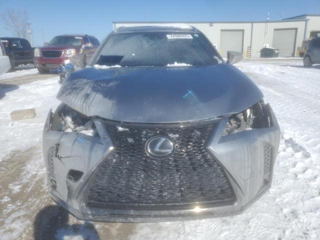 Photo 5 from auction – 2019 LEXUS UX 200 with VIN JTHY3JBHXK2001701